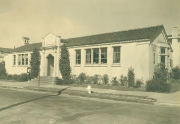 Tarea Hall Pittman South Branch | Berkeley Public Library